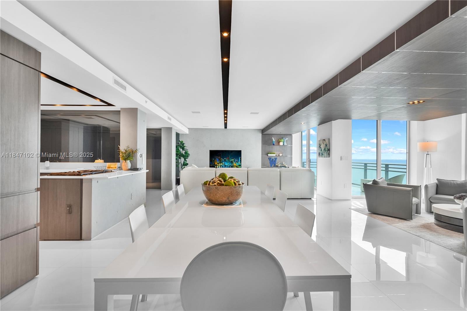 Photo of 3535 Ocean Drive  #2104, Hollywood, Florida, 33019 - 