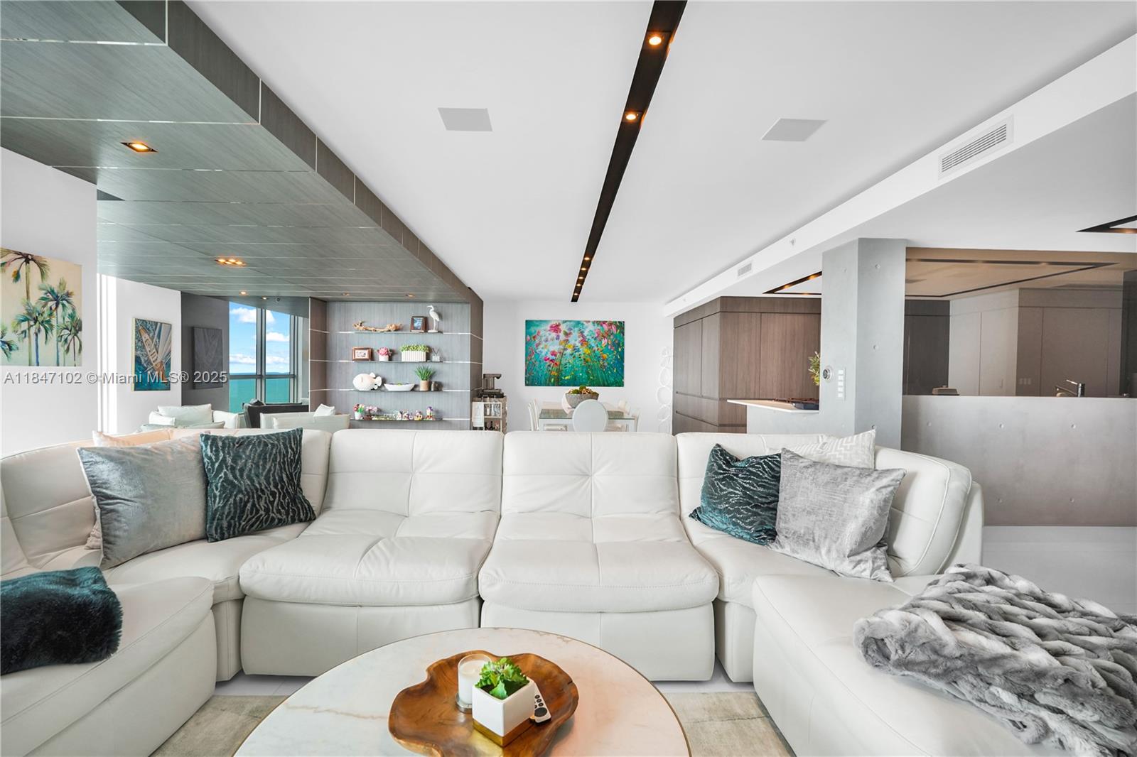 Photo of 3535 Ocean Drive  #2104, Hollywood, Florida, 33019 - 