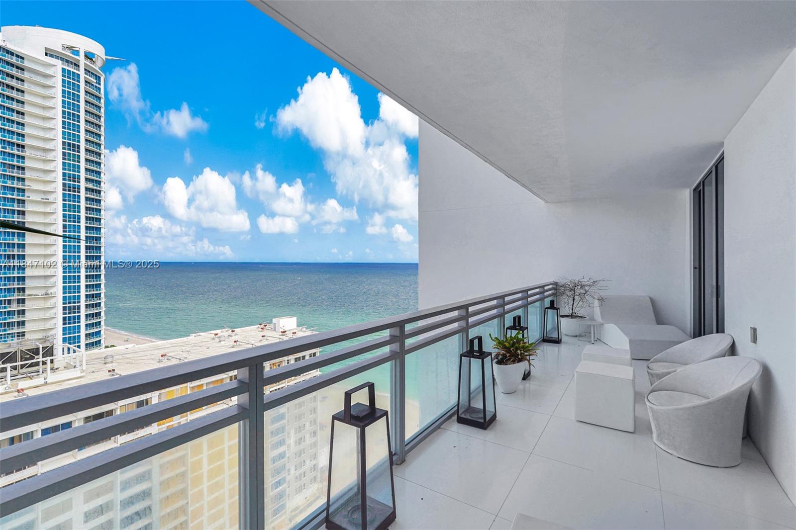 Photo of 3535 Ocean Drive  #2104, Hollywood, Florida, 33019 - 