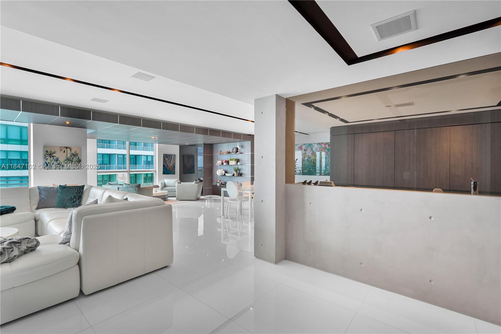 Photo of 3535 Ocean Drive  #2104, Hollywood, Florida, 33019 - 