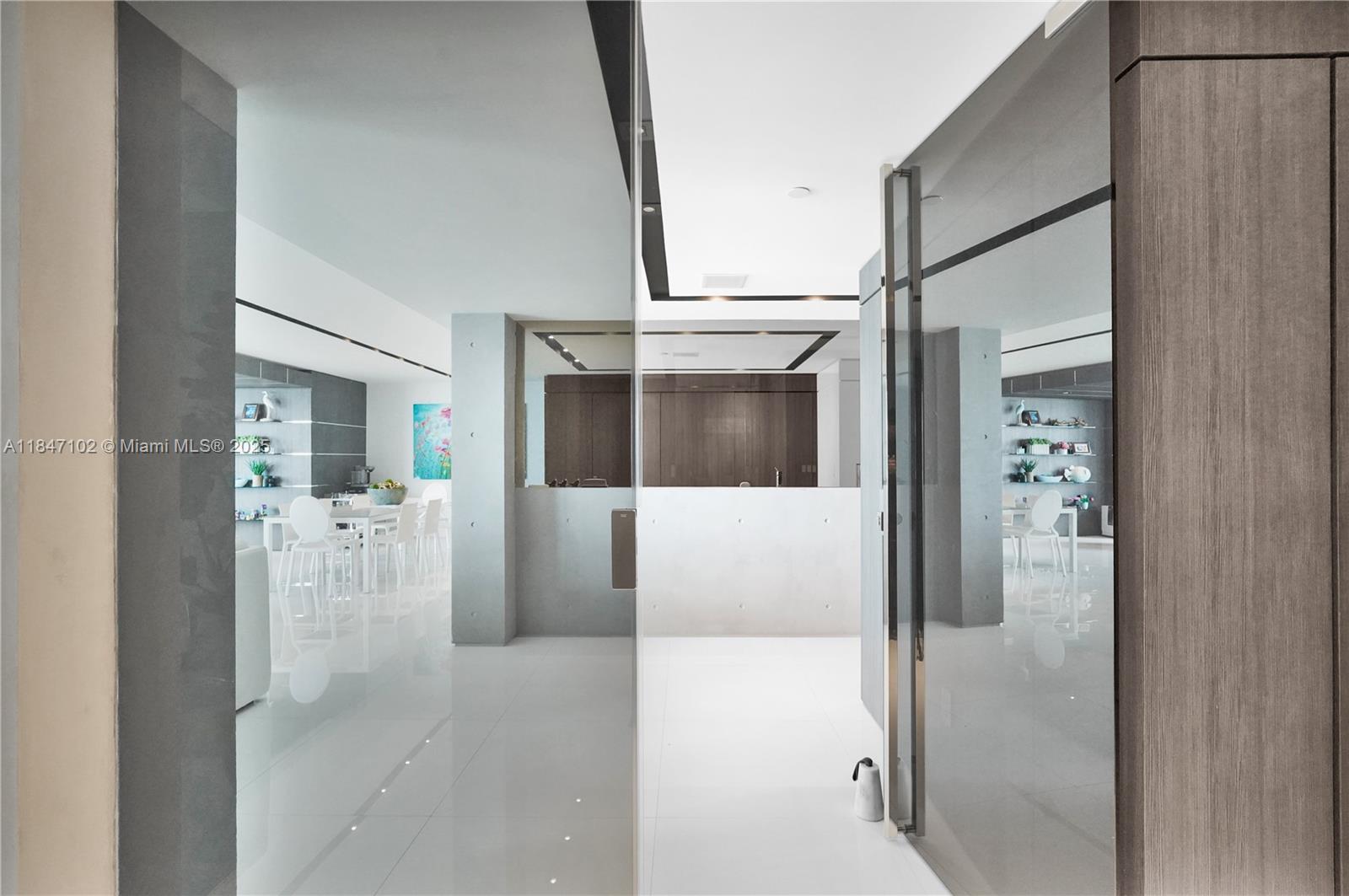 Photo of 3535 Ocean Drive  #2104, Hollywood, Florida, 33019 - 