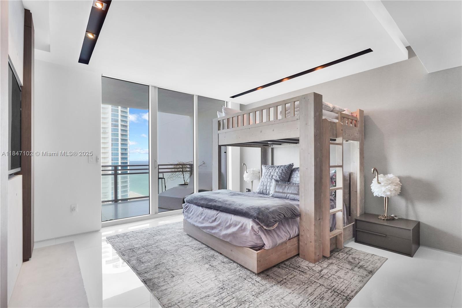 Photo of 3535 Ocean Drive  #2104, Hollywood, Florida, 33019 - 