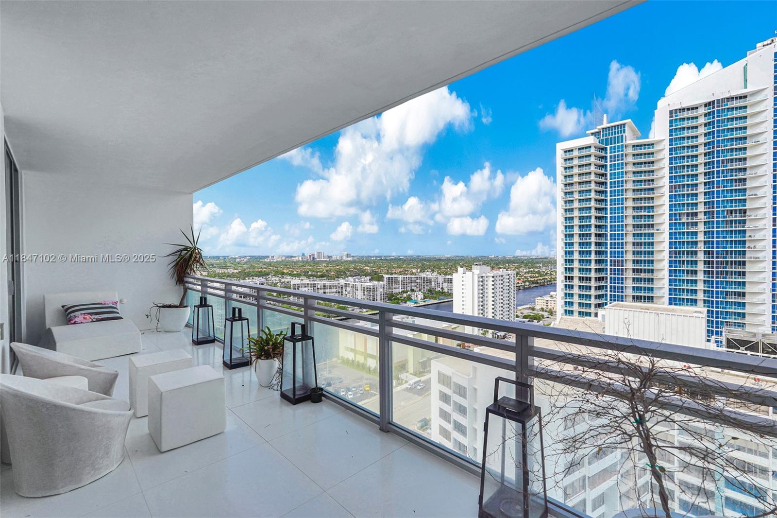 Photo of 3535 Ocean Drive  #2104, Hollywood, Florida, 33019 - 