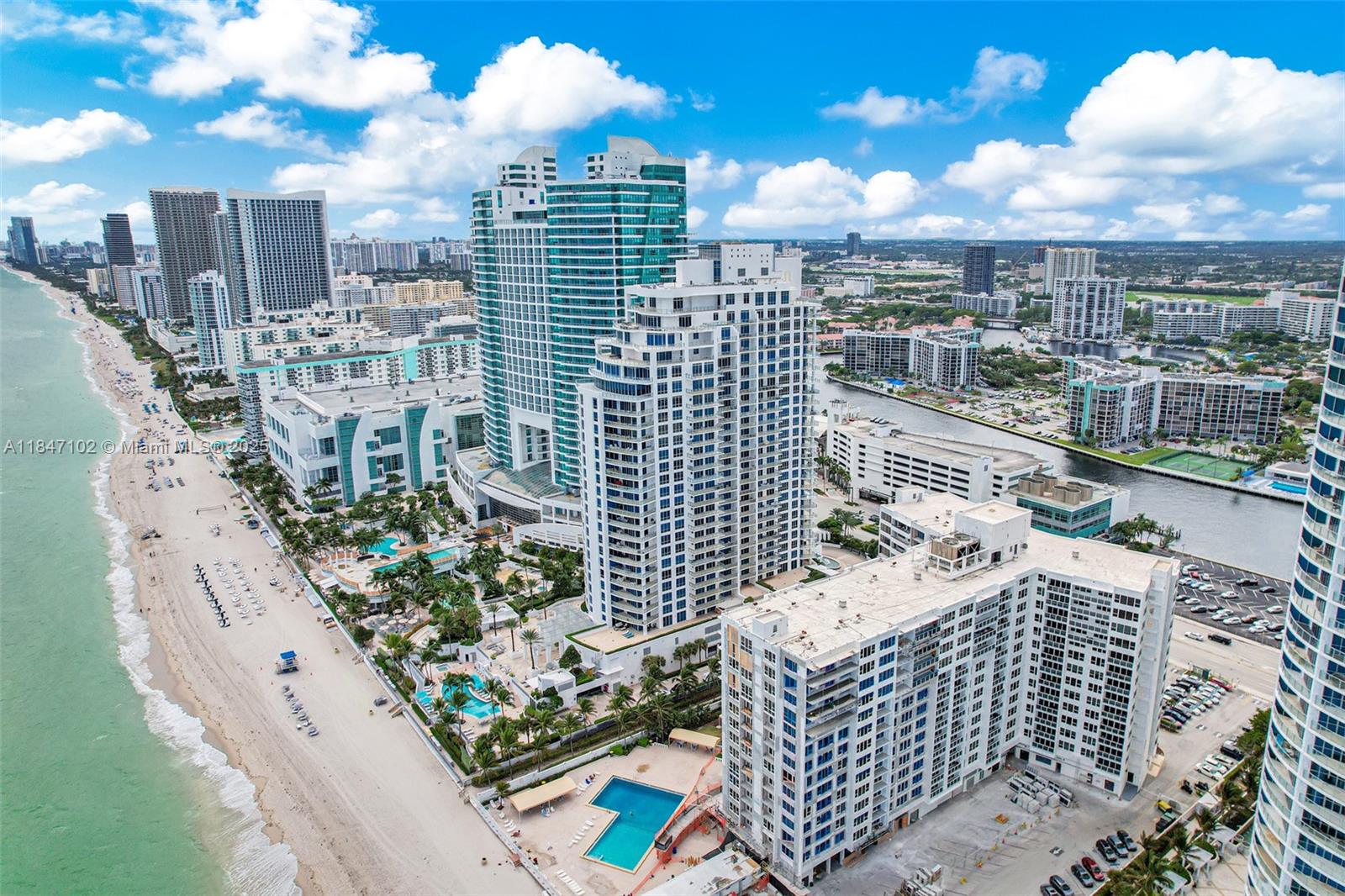 Photo of 3535 Ocean Drive  #2104, Hollywood, Florida, 33019 - 