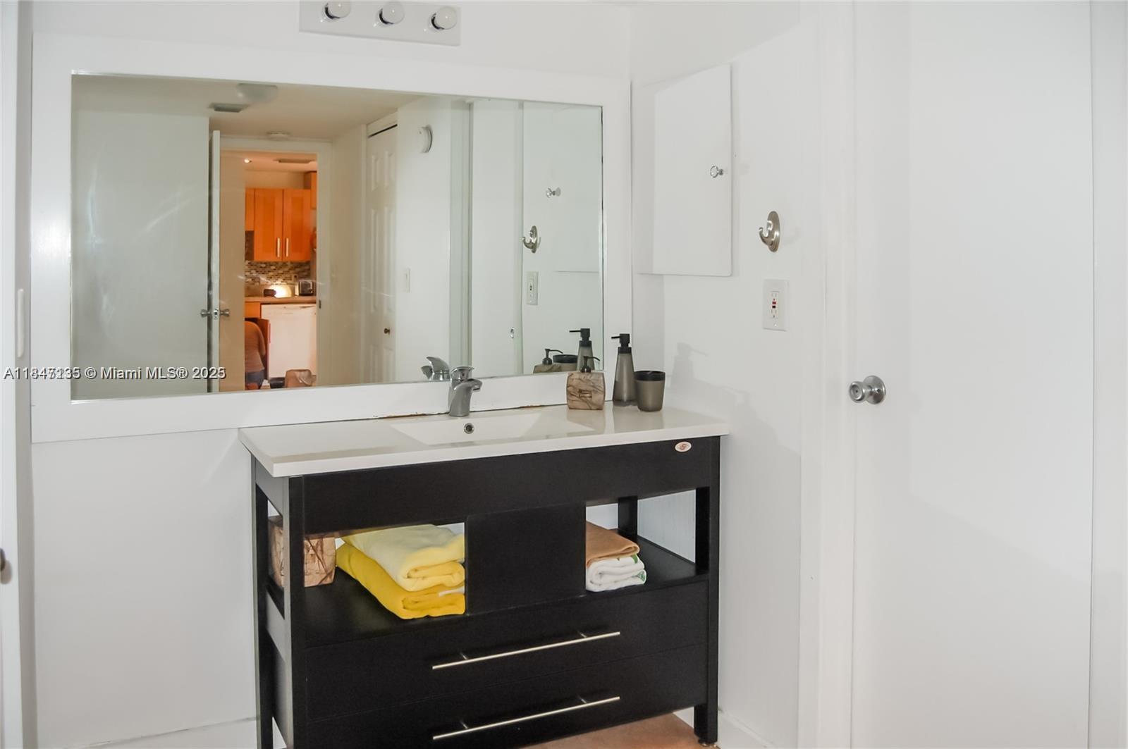 Photo of 3401 Country Club Dr #706, Aventura, Florida, 33180 -