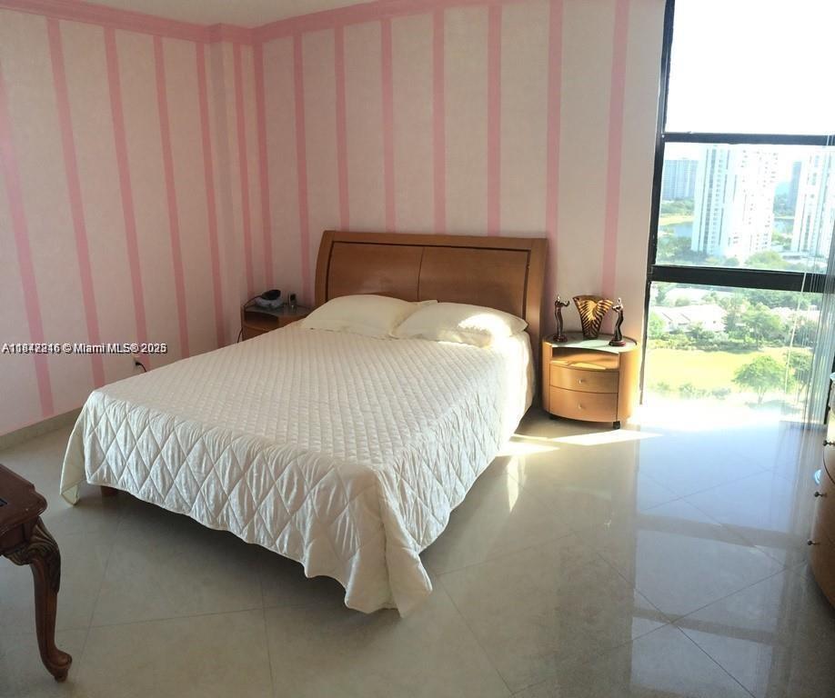 Photo of 20379 Country Club Dr  #2233, Aventura, Florida, 33180 - 