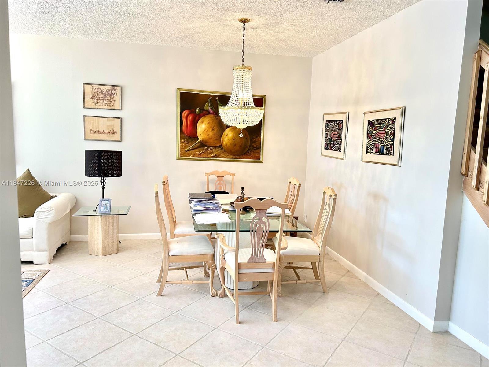 See details 10830 3 / 3 2165 sq. ft. $ 2025-07-25 0 Photo