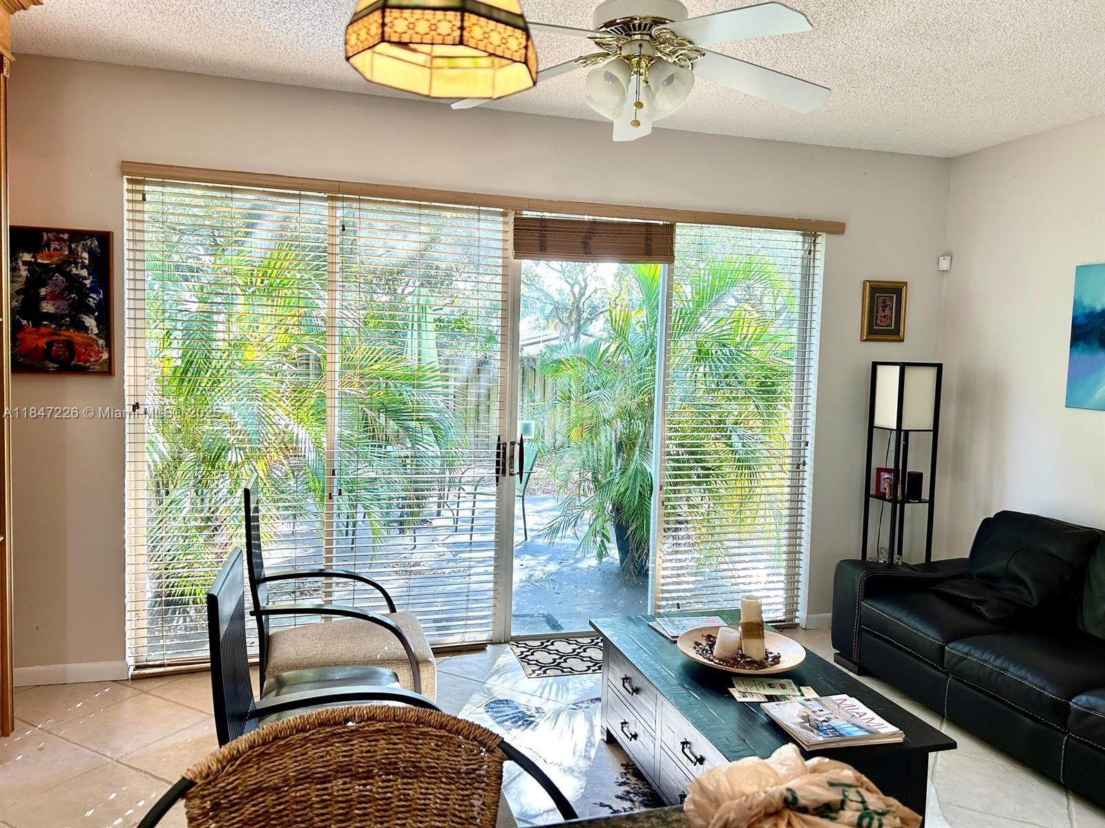 See details 10830 3 / 3 2165 sq. ft. $ 2025-07-25 0 Photo