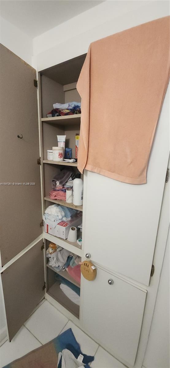 314 1 / 2 844 sq. ft. $ 2025-09-15 0 Photo