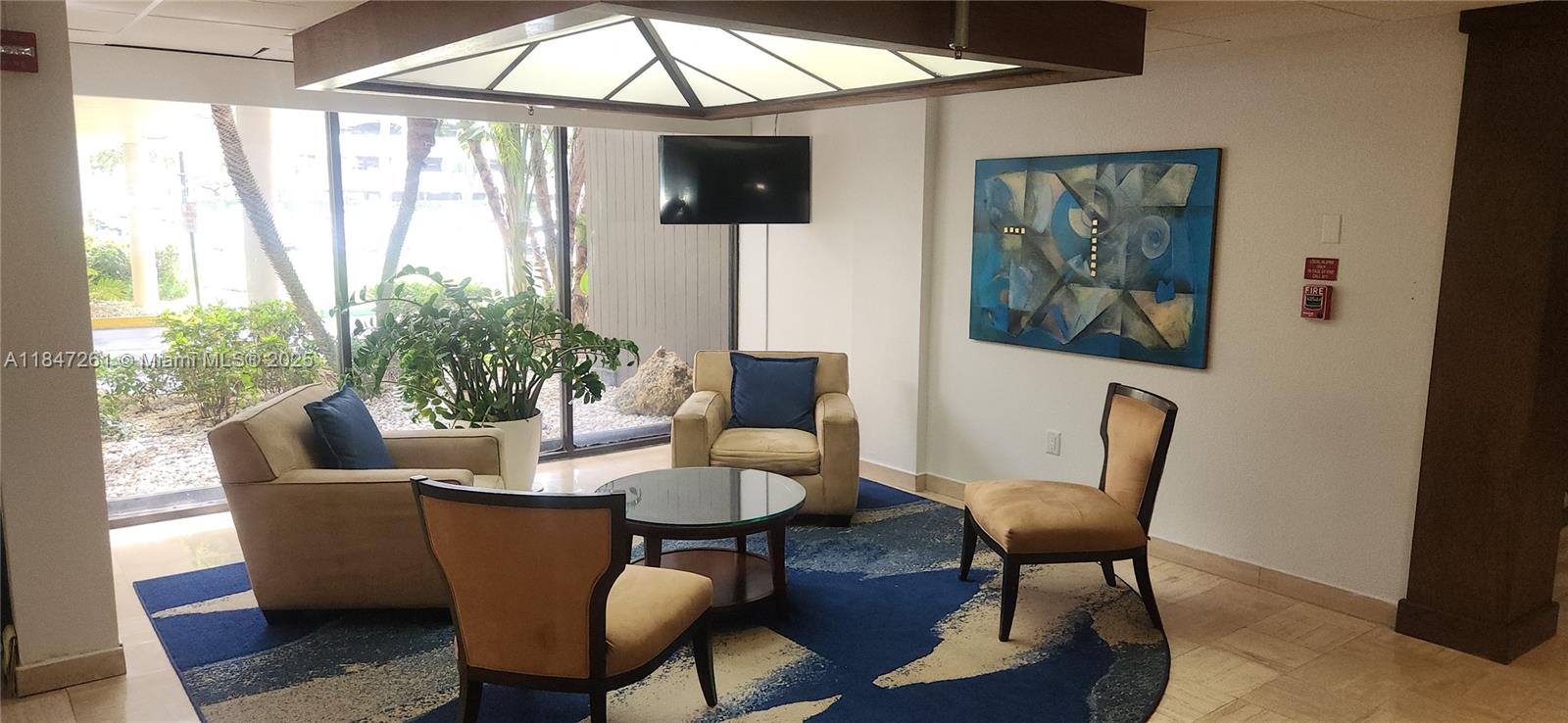 314 1 / 2 844 sq. ft. $ 2025-09-15 0 Photo