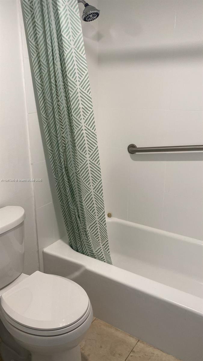 See details 1901 1 / 2 762 sq. ft. $ 2025-07-25 0 Photo