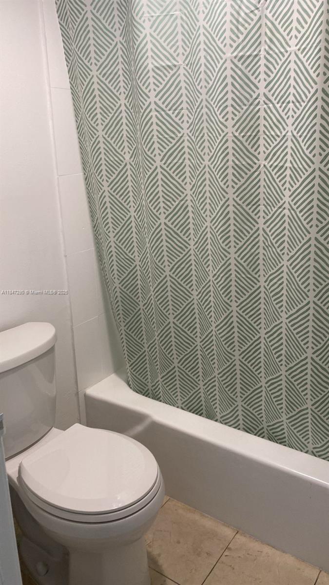 See details 1901 1 / 2 762 sq. ft. $ 2025-07-25 0 Photo