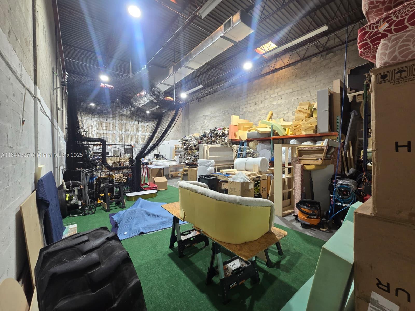 A5  /   sq. ft. $ 2025-07-25 0 Photo