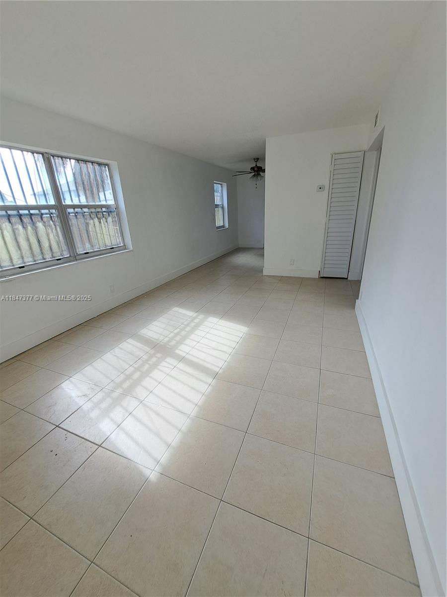 See details / 2852 sq. ft. $ 2025-07-25 0 Photo