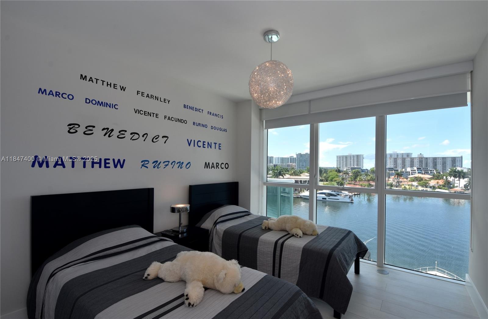 Photo of 400 Sunny Isles Blvd  #521, Sunny Isles Beach, Florida, 33160 - 