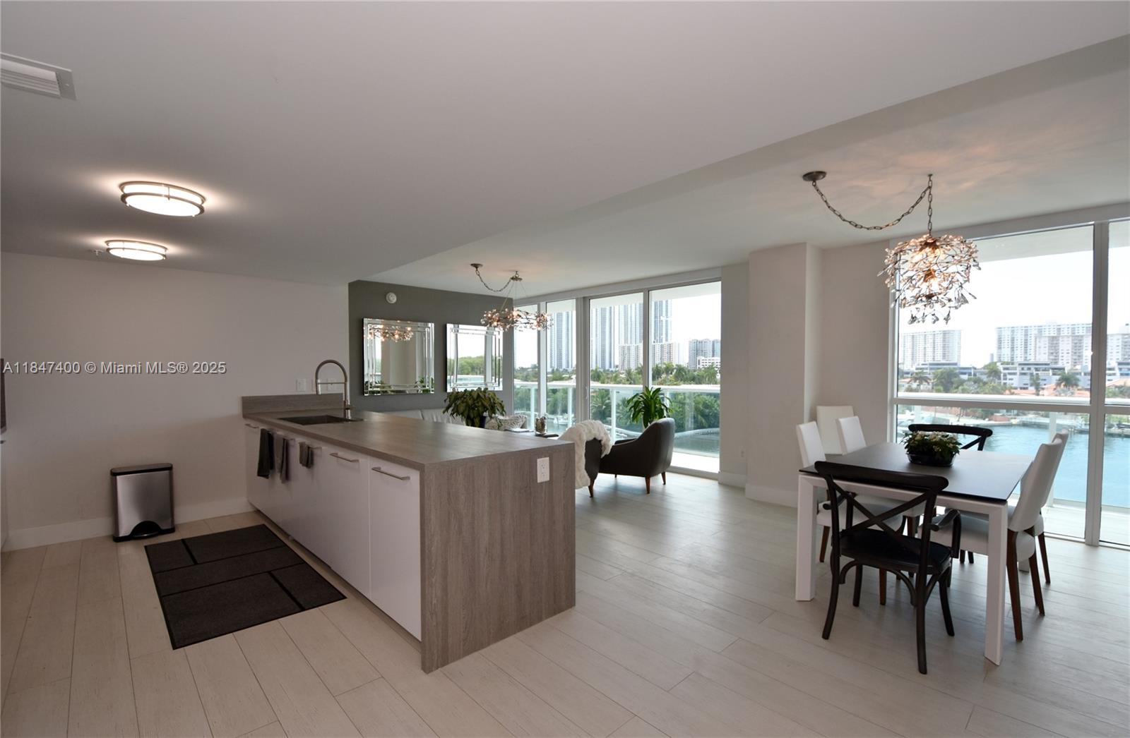 Photo of 400 Sunny Isles Blvd  #521, Sunny Isles Beach, Florida, 33160 - 