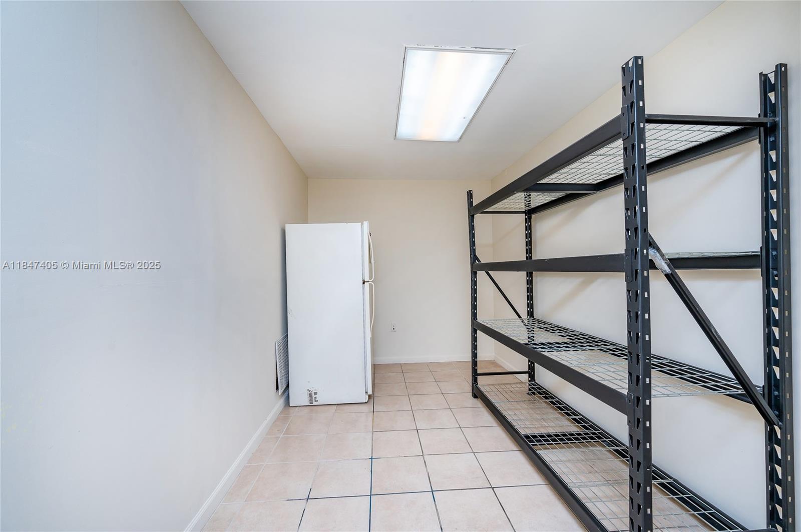 See details 106 / sq. ft. $ 2025-07-26 0 Photo