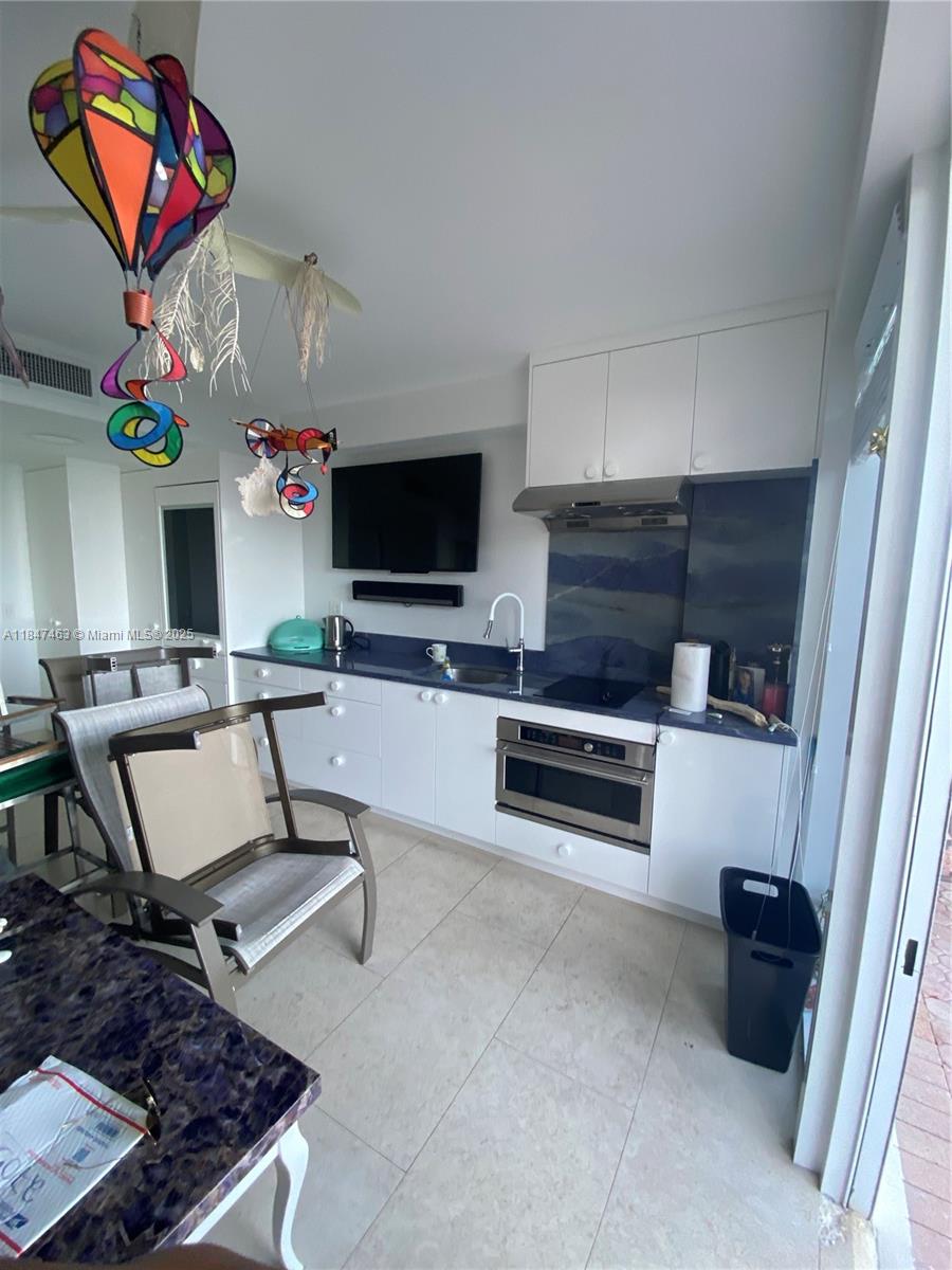 See details 408 3 / 3 1571 sq. ft. $ 2025-07-26 0 Photo