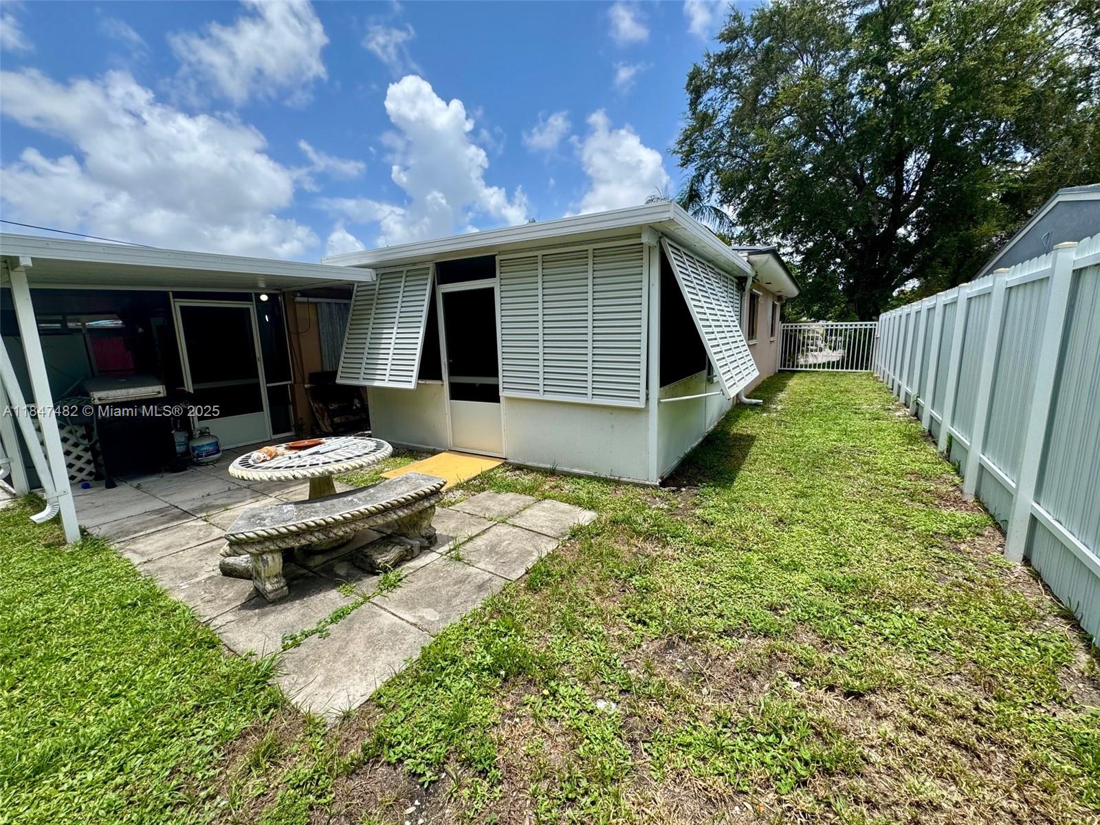 See details / 2600 sq. ft. $ 2025-07-26 0 Photo
