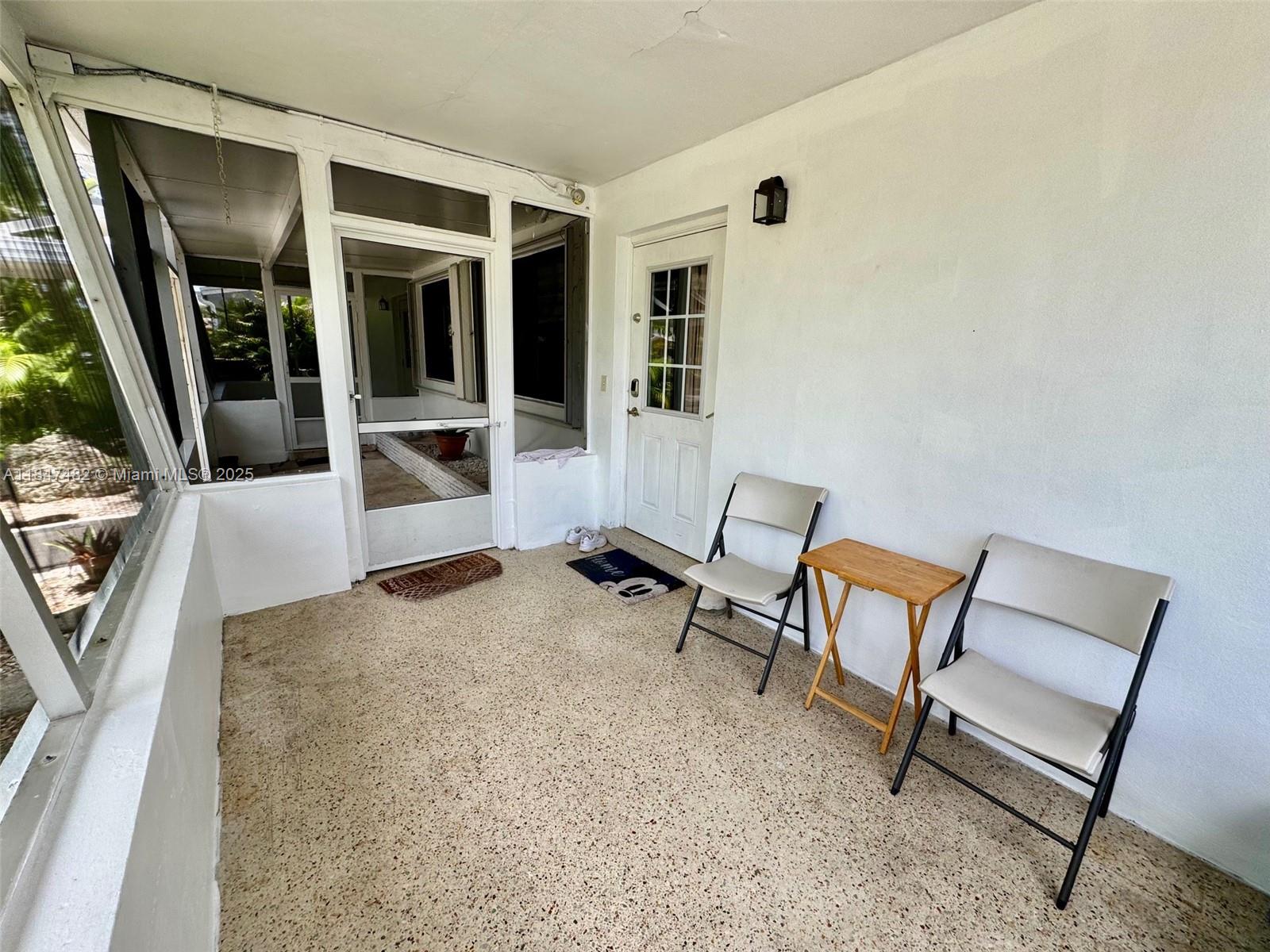See details / 2600 sq. ft. $ 2025-07-26 0 Photo