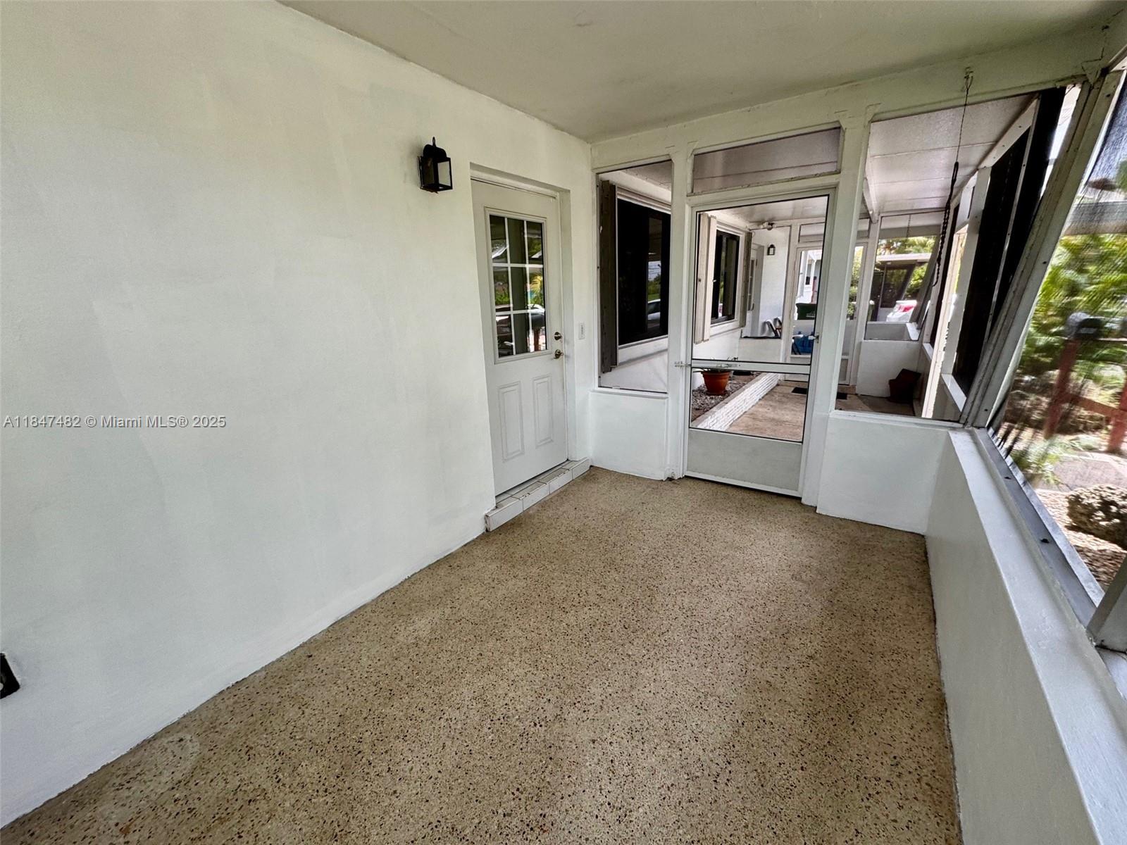 See details / 2600 sq. ft. $ 2025-07-26 0 Photo