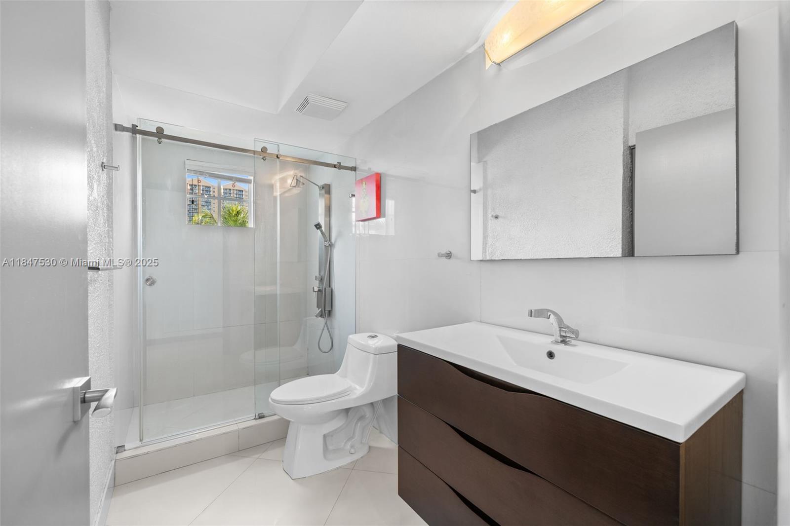 Photo of 17100 Bay Rd  #1404, Sunny Isles Beach, Florida, 33160 - 
