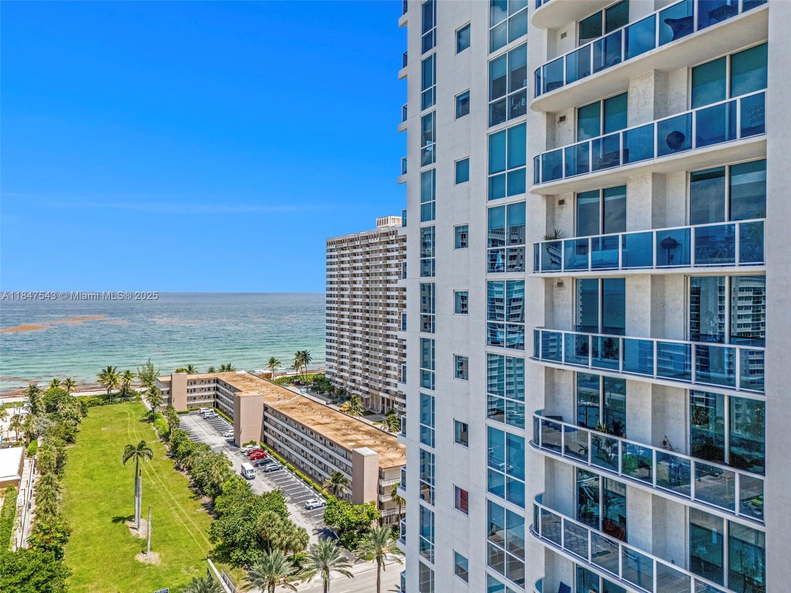 Photo of 1945 Ocean Dr  #1512, Hallandale Beach, Florida, 33009 - 