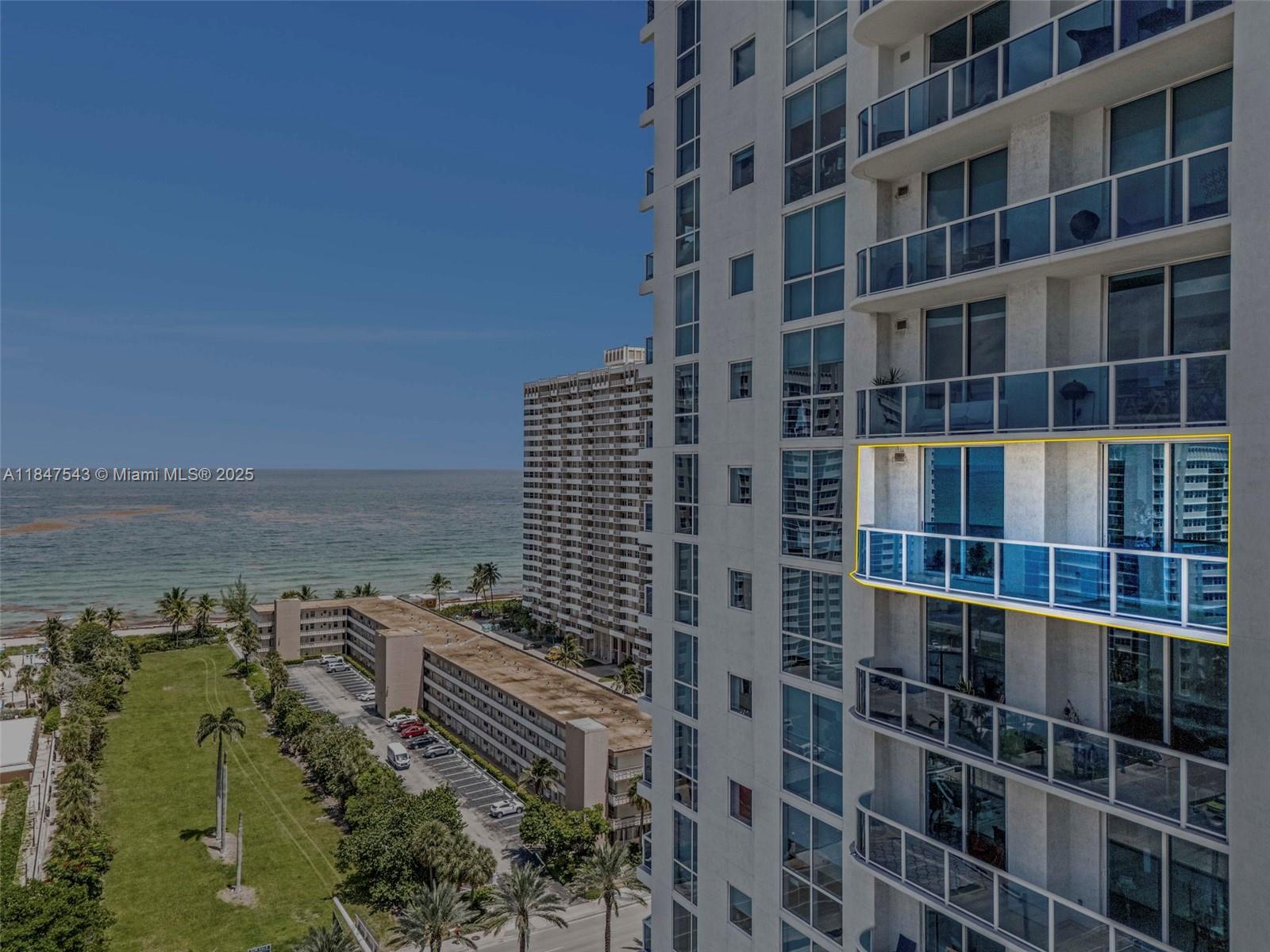 Photo of 1945 Ocean Dr  #1512, Hallandale Beach, Florida, 33009 - 