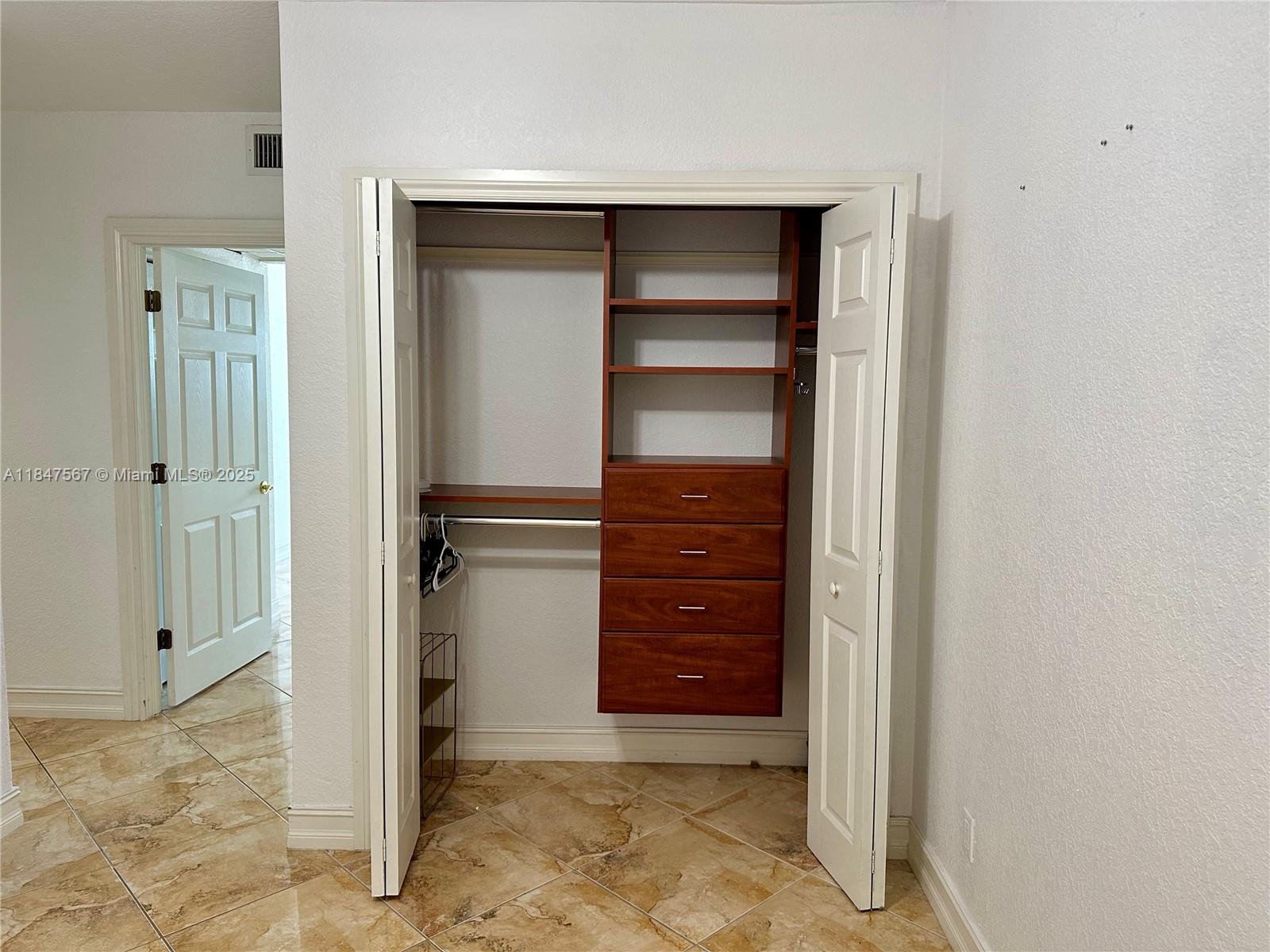 Photo of 19380 Collins Ave  #802, Sunny Isles Beach, Florida, 33160 - DEN OR 4 B-ROOM