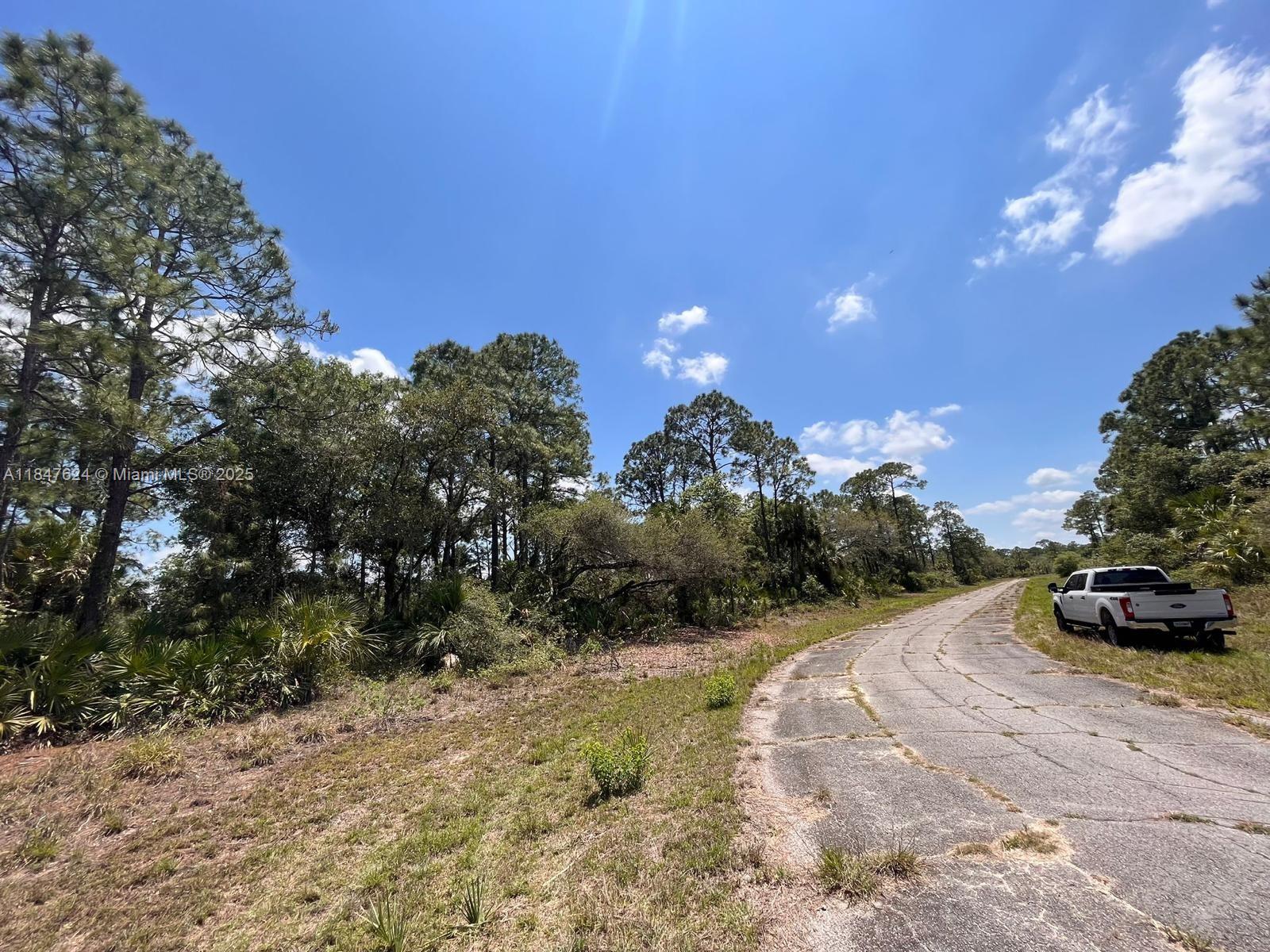 See details / sq. ft. $ 2025-07-26 0 Photo