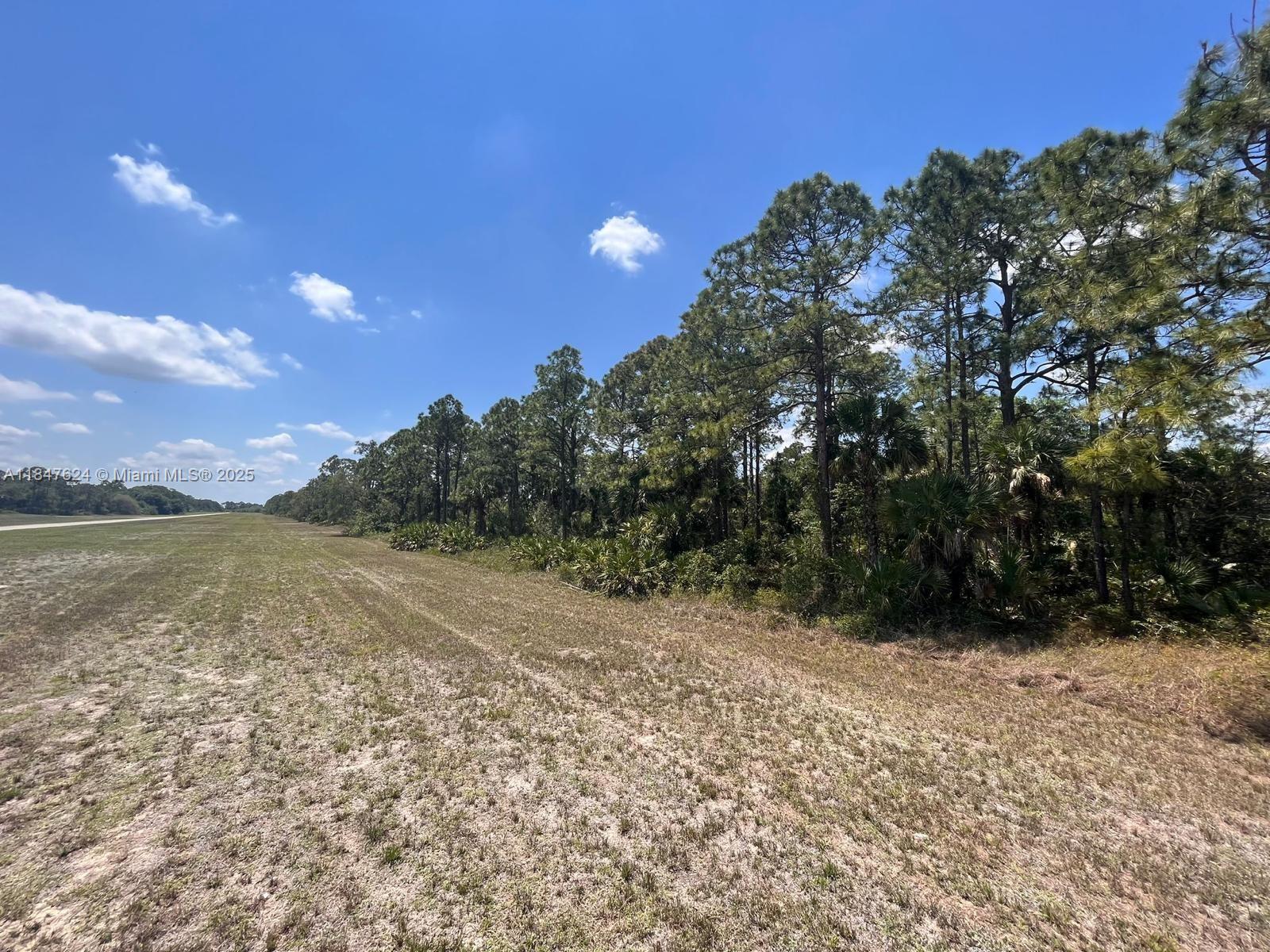 See details / sq. ft. $ 2025-07-26 0 Photo