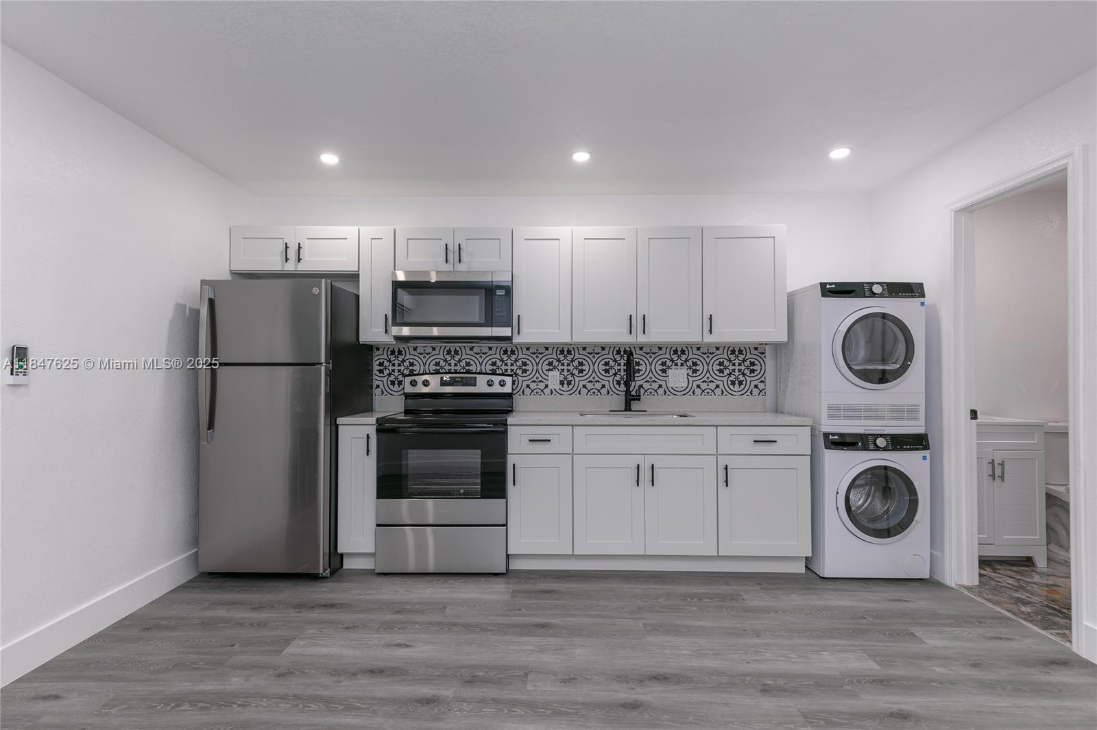 See details / 1898 sq. ft. $ 2025-07-26 0 Photo