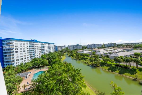 See details 910 2 / 2 1164 sq. ft. $ 2025-07-27 0 Photo