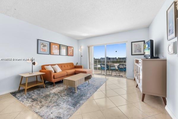 See details 910 2 / 2 1164 sq. ft. $ 2025-07-27 0 Photo