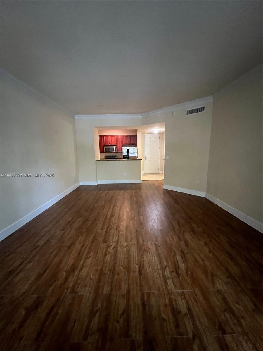 Photo of 3001 185th St  #218, Aventura, Florida, 33180 - 