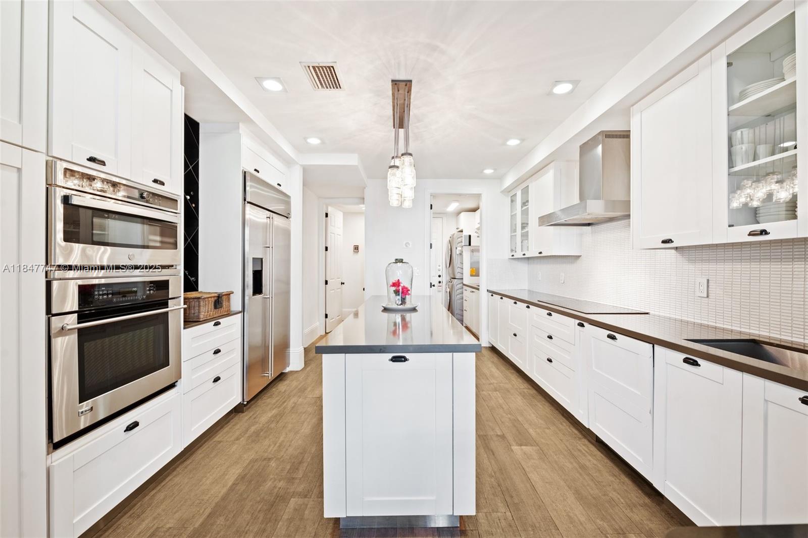Photo of 20865 31st Pl  (20865), Aventura, Florida, 33180 - 