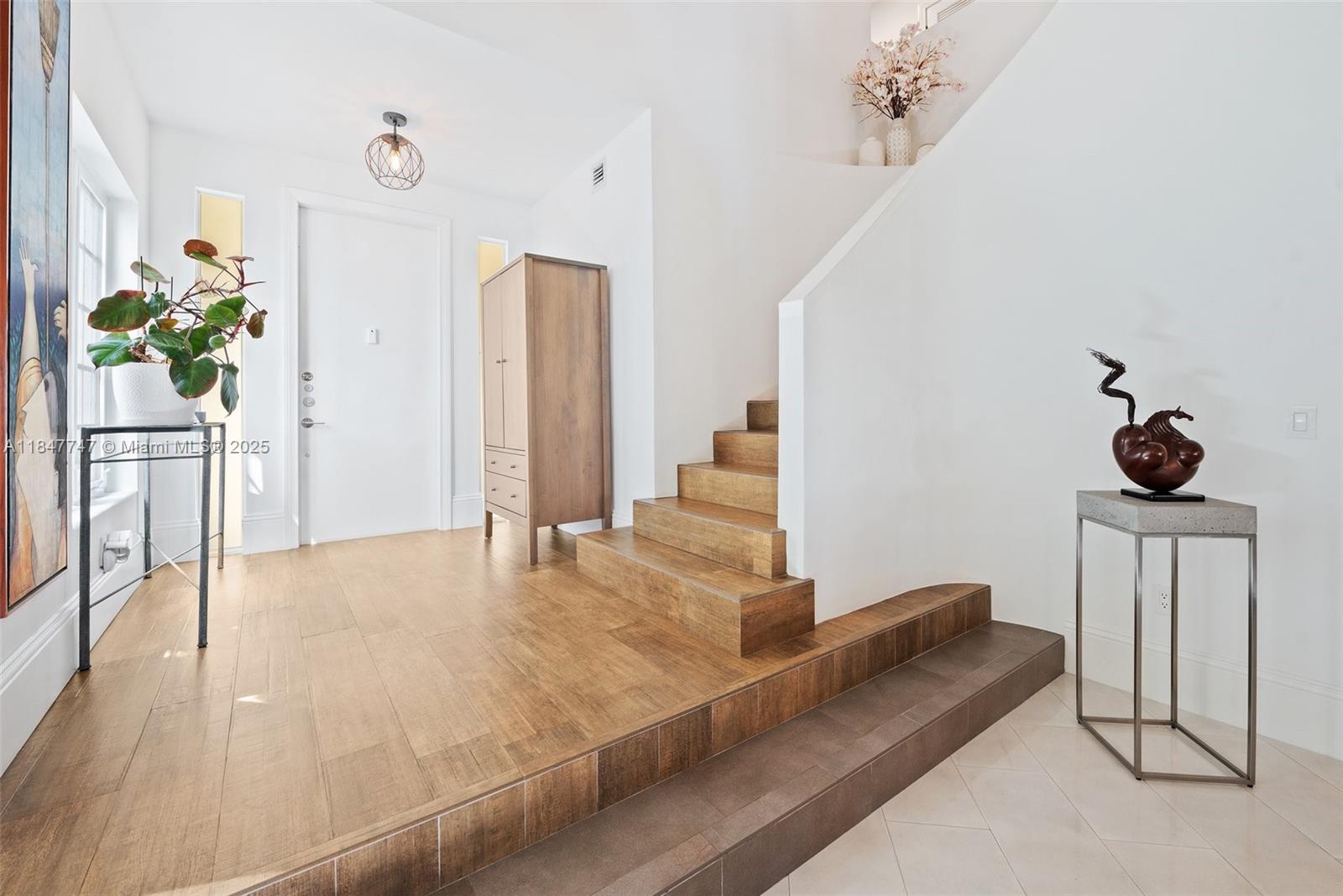 Photo of 20865 31st Pl  (20865), Aventura, Florida, 33180 - 