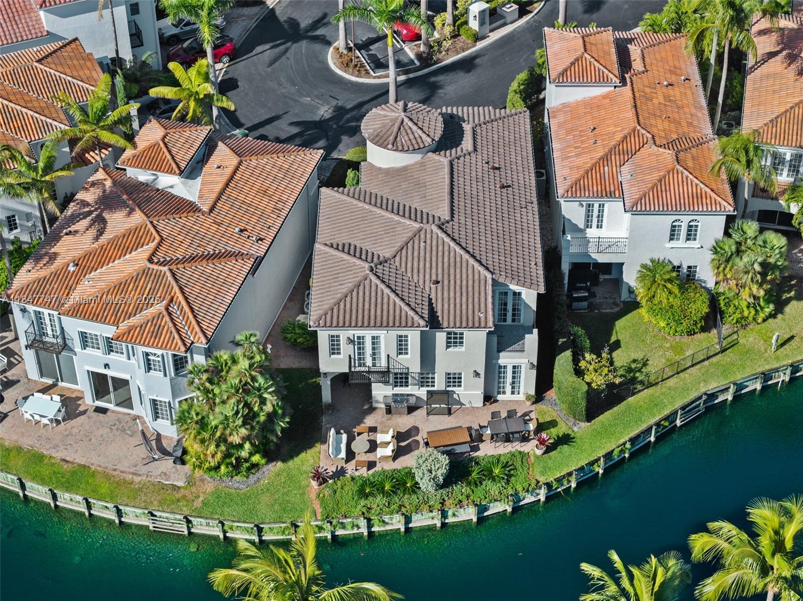 Photo of 20865 31st Pl  (20865), Aventura, Florida, 33180 - 
