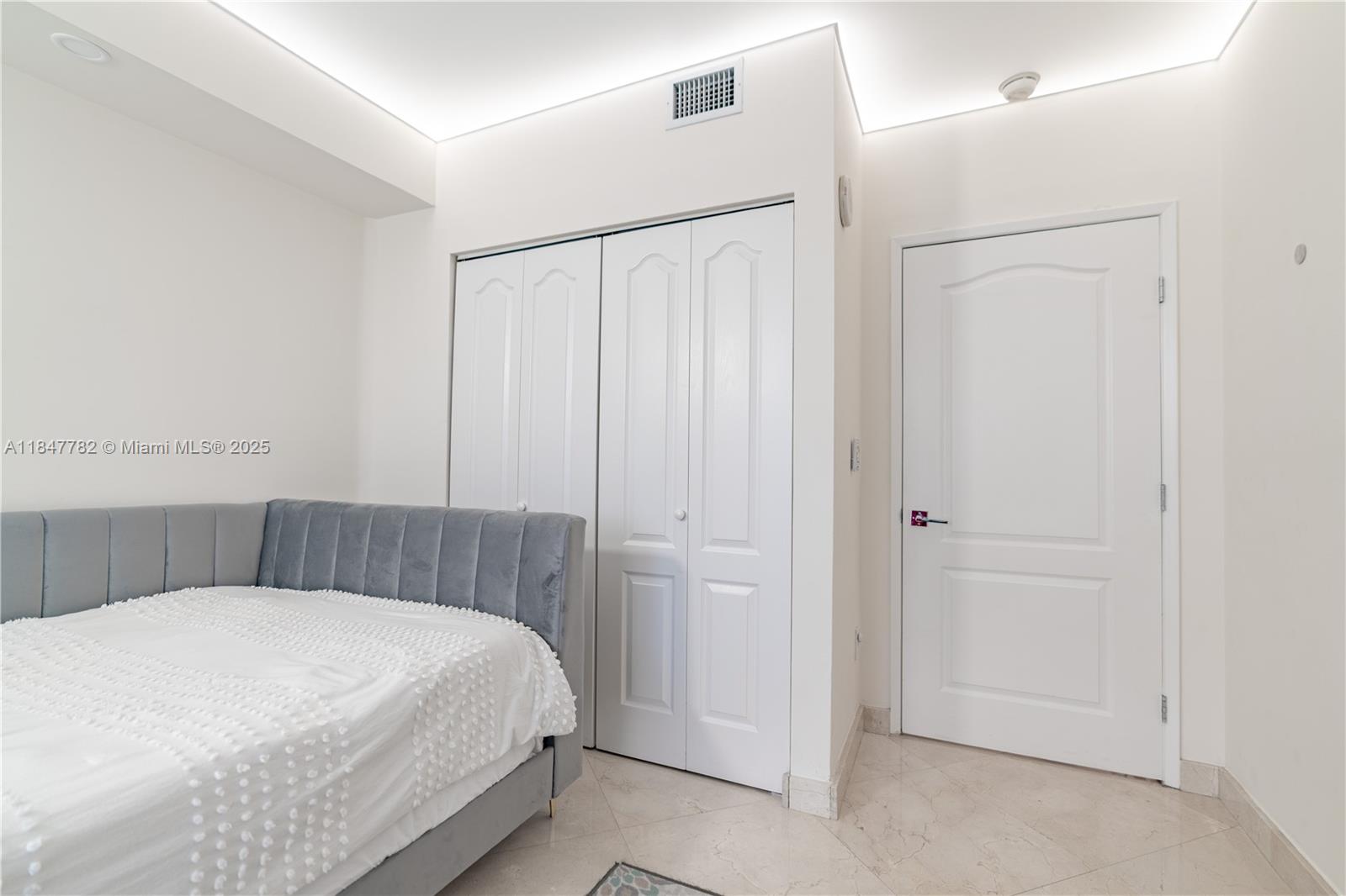 Photo of 17555 Atlantic Blvd  #508, Sunny Isles Beach, Florida, 33160 - 