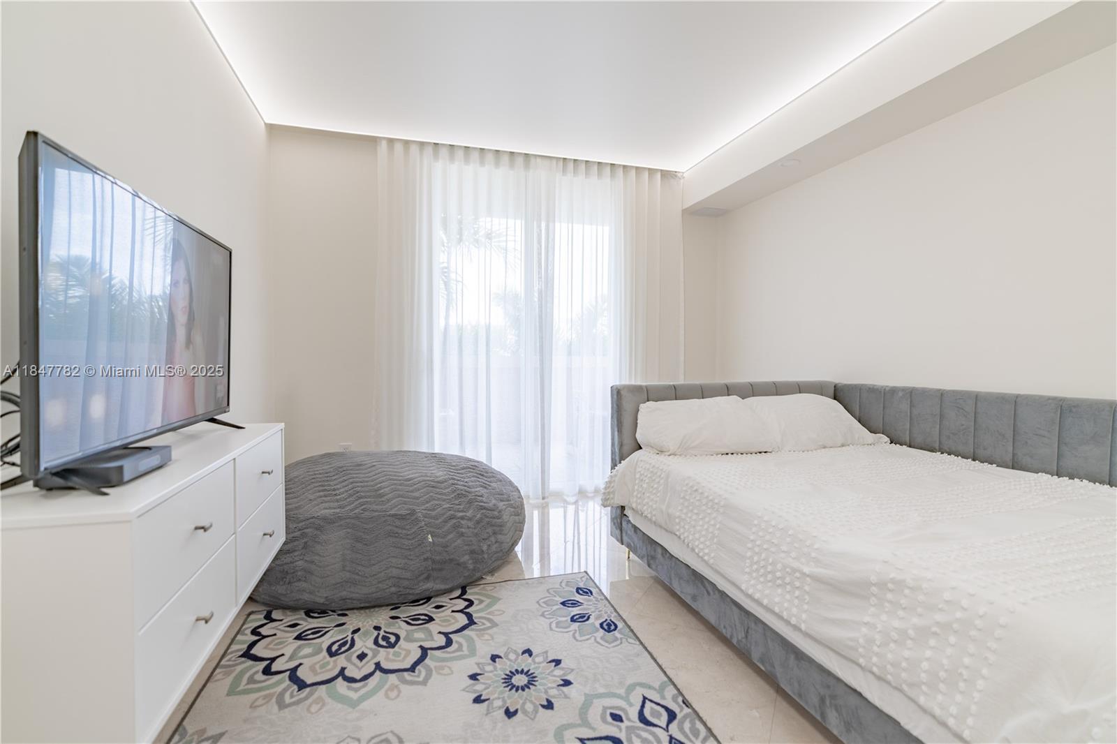 Photo of 17555 Atlantic Blvd  #508, Sunny Isles Beach, Florida, 33160 - 
