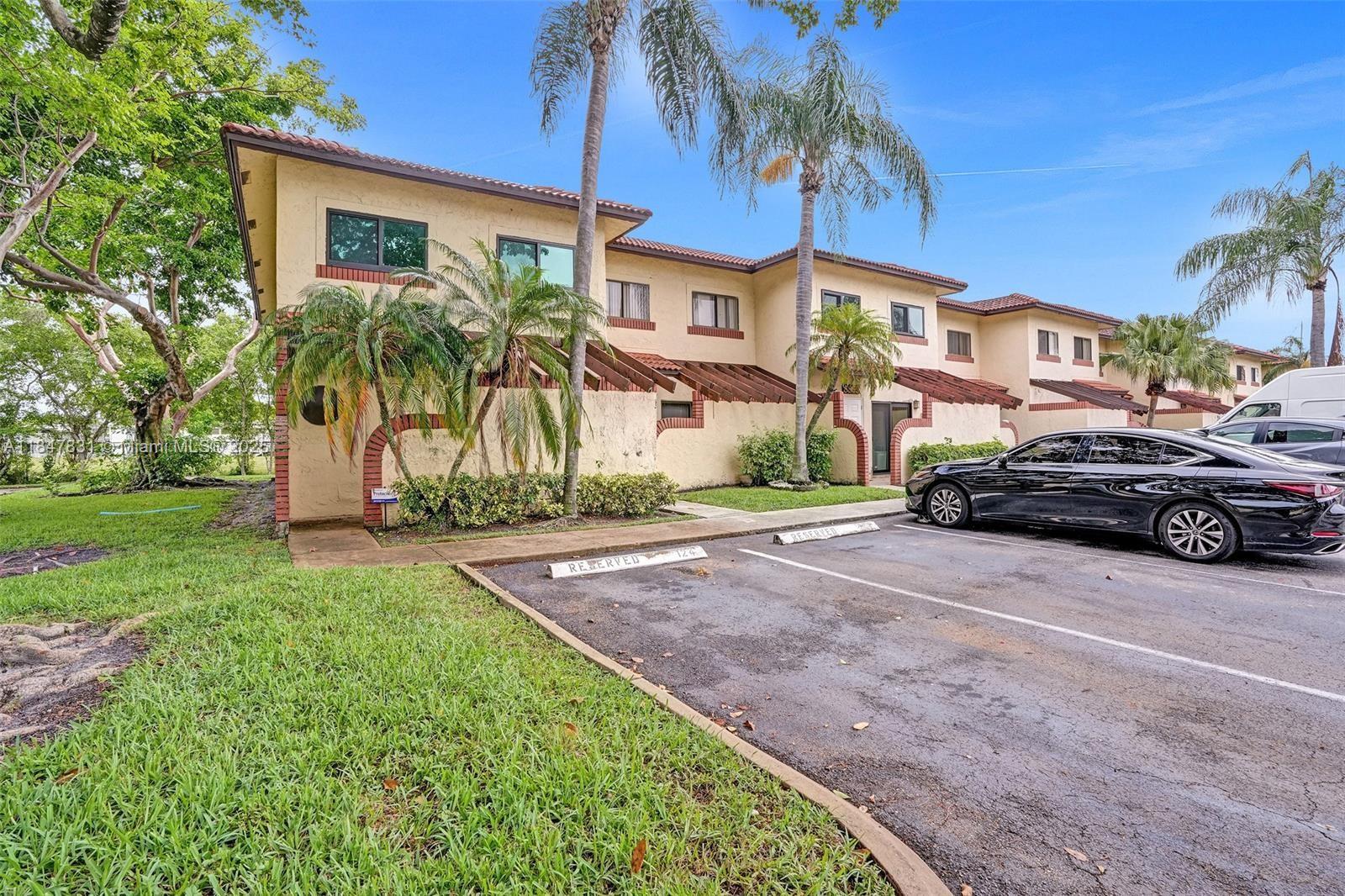 See details / 3024 sq. ft. $ 2025-07-27 0 Photo