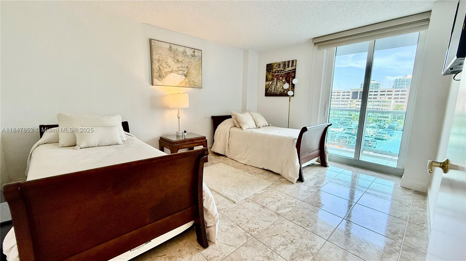 See details 429 2 / 2 1331 sq. ft. $ 2025-07-27 0 Photo