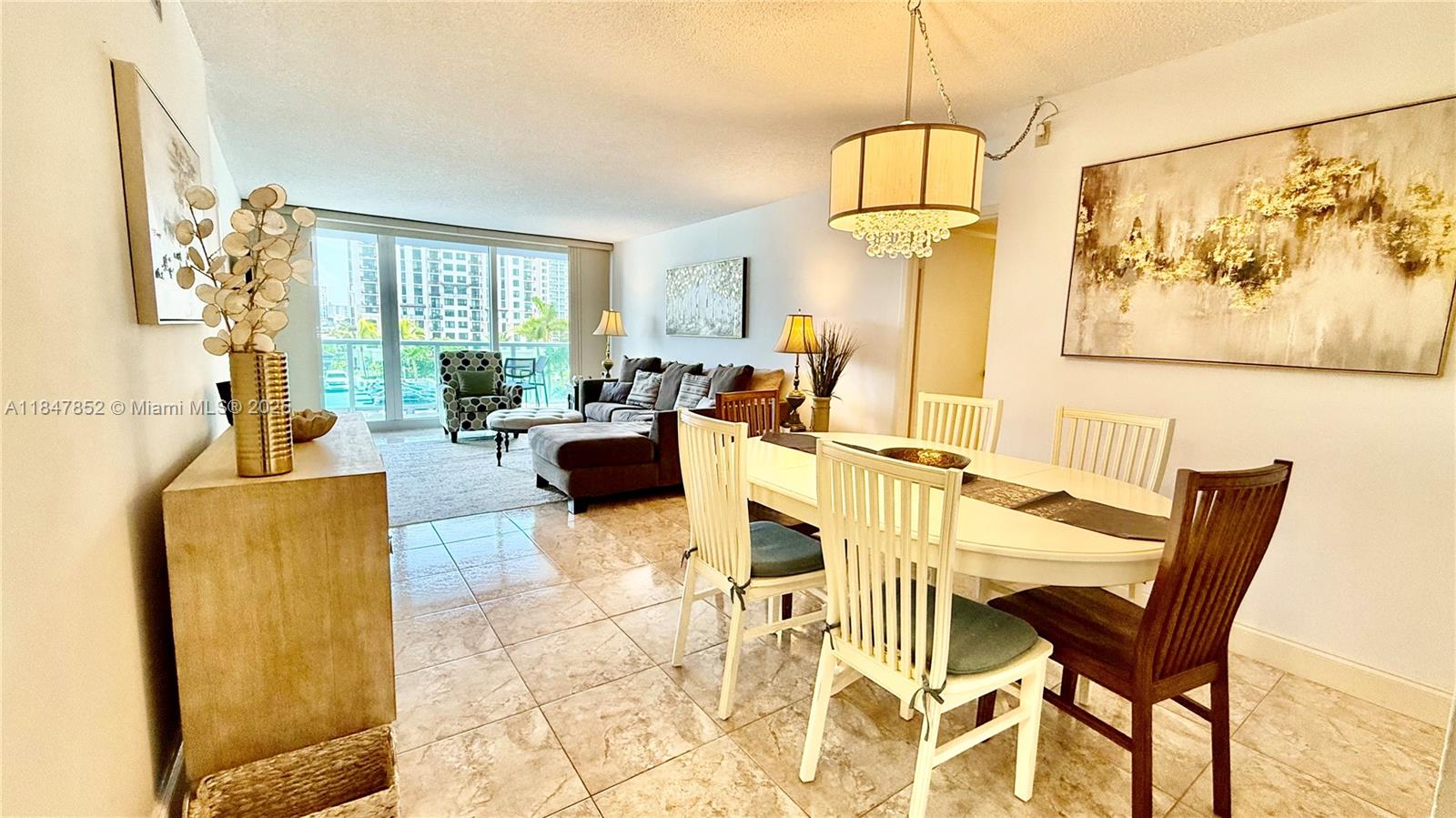 See details 429 2 / 2 1331 sq. ft. $ 2025-07-27 0 Photo