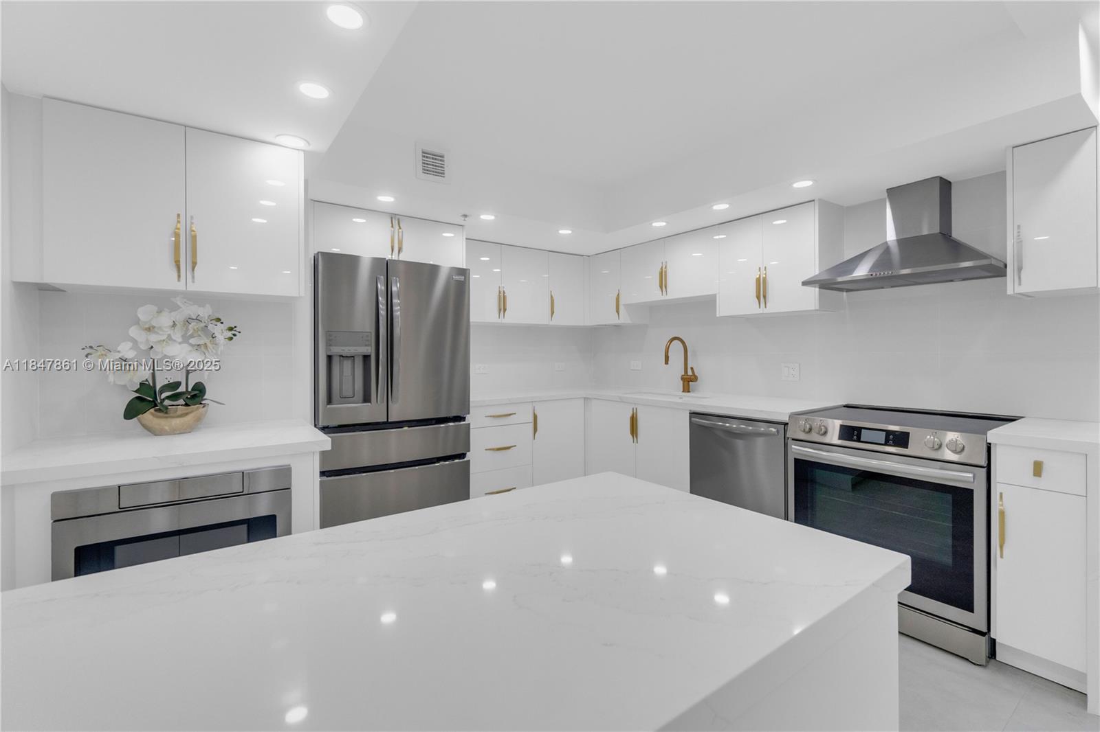 Photo of 1201 Ocean Dr #507S, Hollywood, Florida, 33019 -