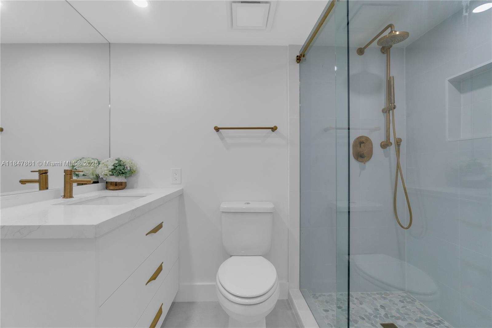 Photo of 1201 Ocean Dr  #507S, Hollywood, Florida, 33019 - 
