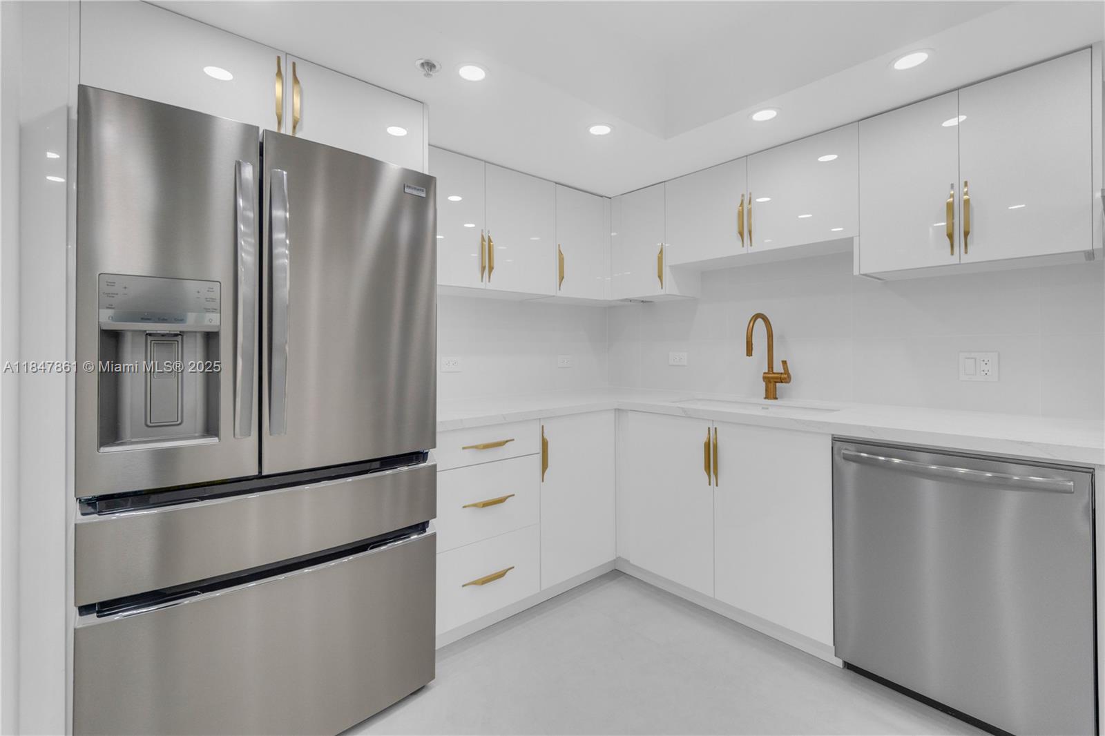 Photo of 1201 Ocean Dr #507S, Hollywood, Florida, 33019 -
