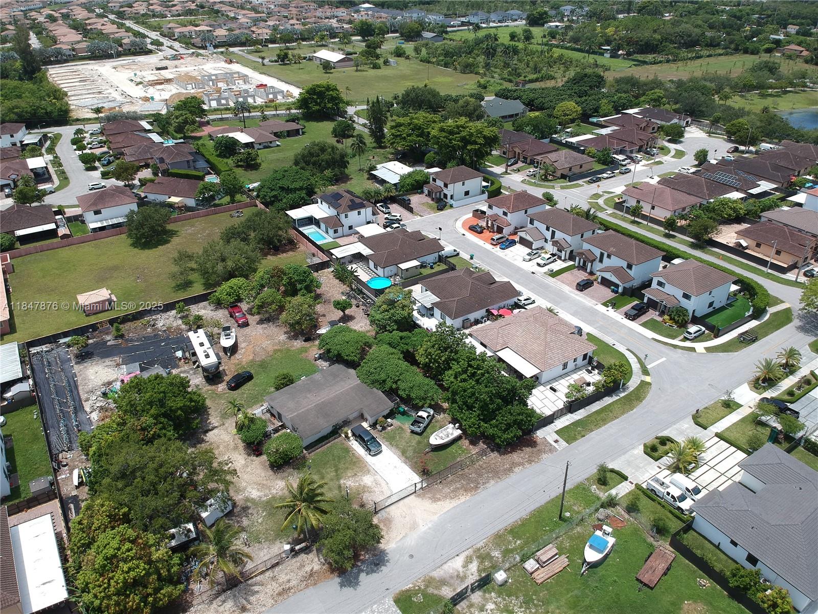 Ver detalles / sq. ft. $ 2025-07-28 0 foto