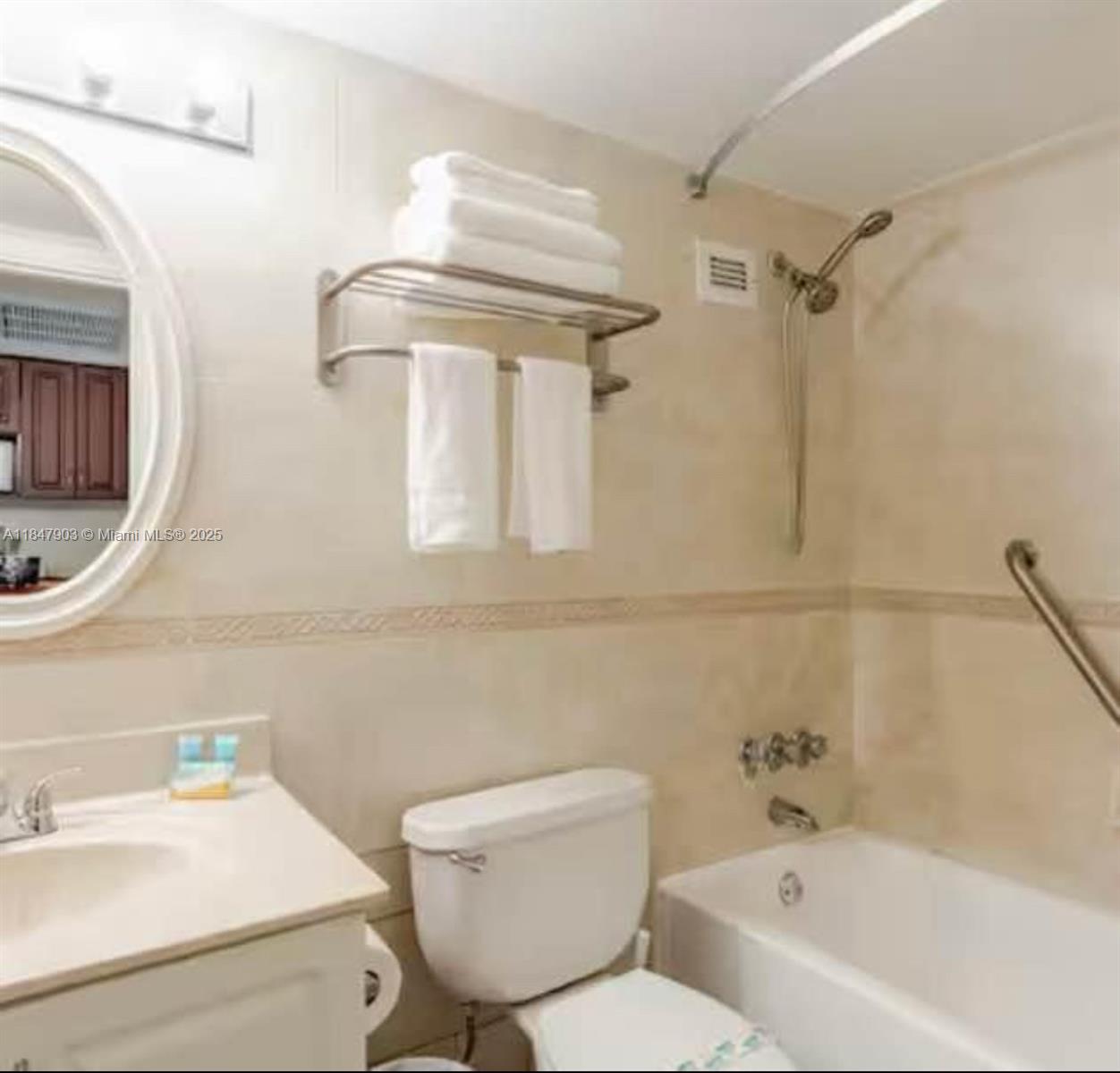 Photo of 19201 Collins Ave  #733, Sunny Isles Beach, Florida, 33160 - 