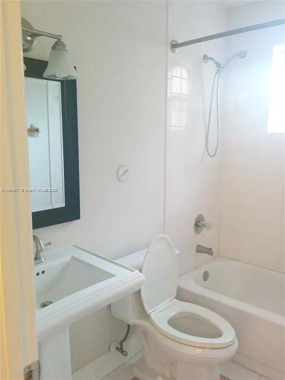 See details / 2735 sq. ft. $ 2025-07-28 0 Photo