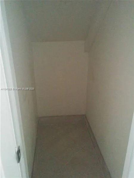 See details / 5446 sq. ft. $ 2025-07-28 0 Photo